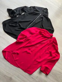 Dvě halenky na zip