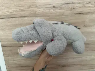 Plyšový krokodýl