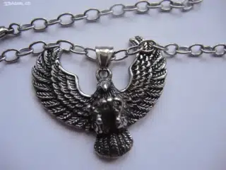 Motorkářský přívěsek orel z chir oceli
