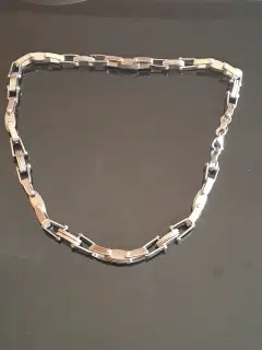Pánský řetěz z chirurgické oceli – elegantní 49 cm